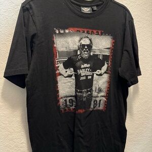 Harley-Davidson Black and Red Graphic Tee Size M